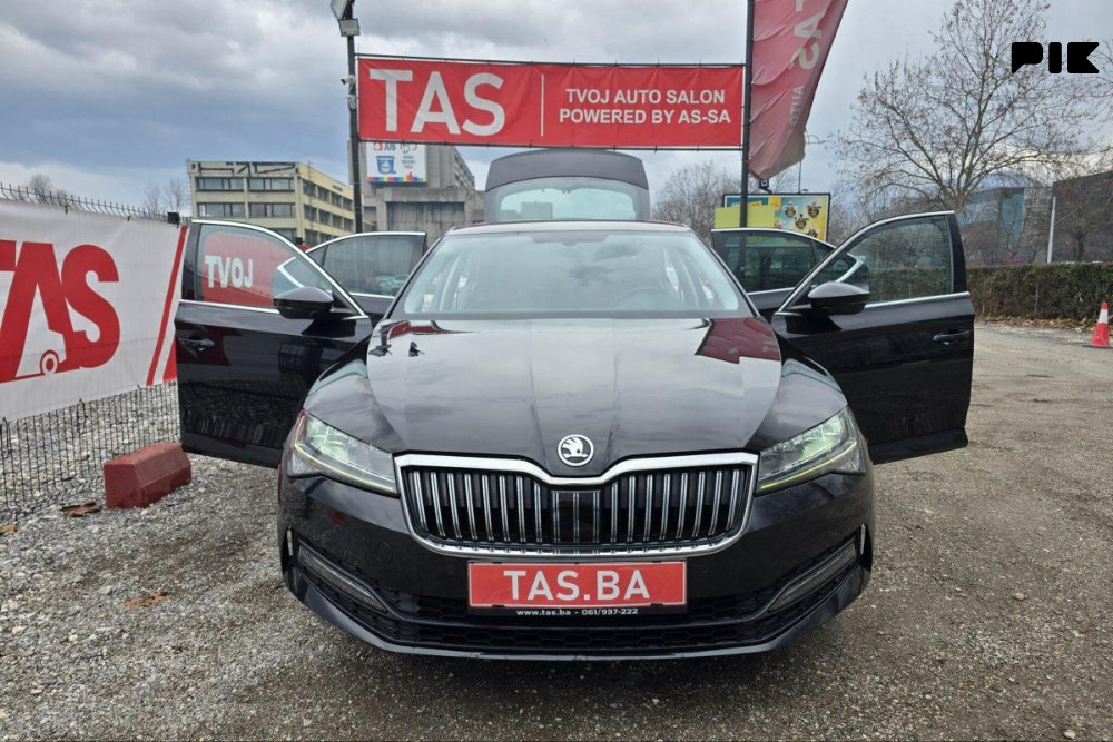 Škoda Superb 2.0 TDI DSG Business Edition FULL LED -FACELIFT-