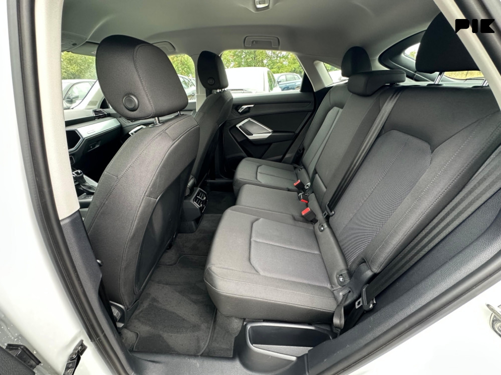 Audi Q3 Sportback 35 TDI S-Tronic Business Line VIRTUAL COCKPIT