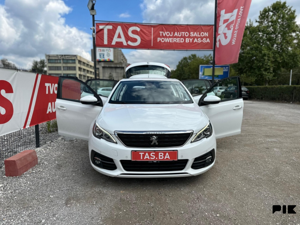 Peugeot 308 1.5 BlueHDI 130KS Navi