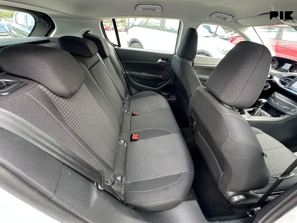 Peugeot 308 1.5 BlueHDI 130KS Navi