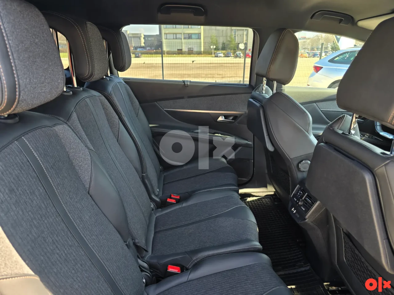 Peugeot 5008 GT Line 1.5 BlueHDI 7 Sjedišta Tiptronic LED VIRTUAL