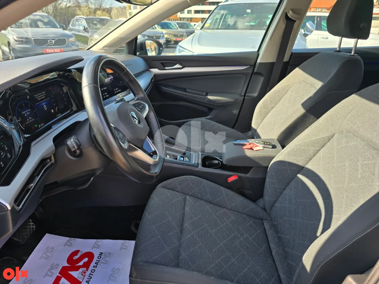 Volkswagen Golf VIII 2.0 TDI DSG 150KS Virtual Cockpit ACC Kamera