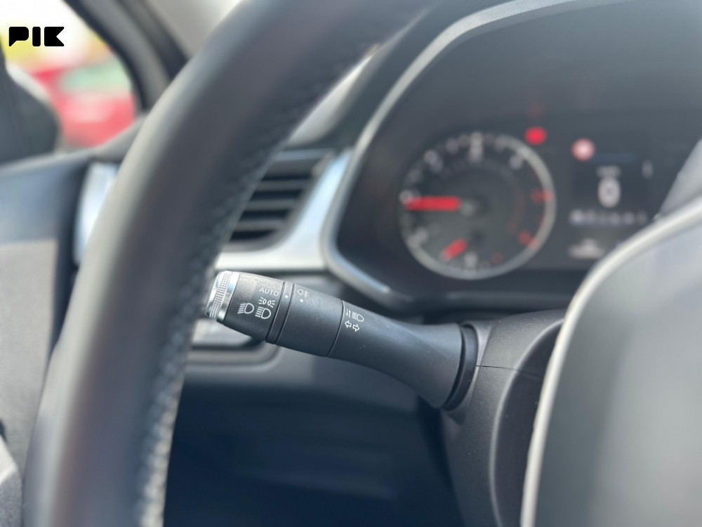 Renault Captur 1.5 DCI Business Pure Vision LED Novi model