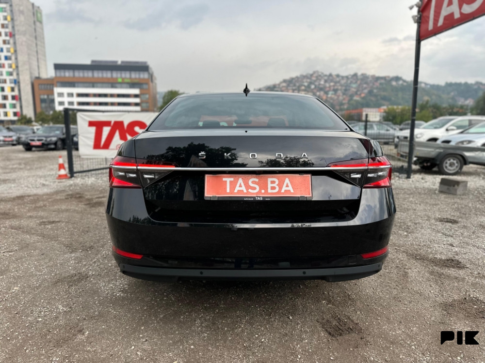 Škoda Superb Style 2.0 TDI DSG 4x4 200 KS / VIRTUAL LED KAMERA