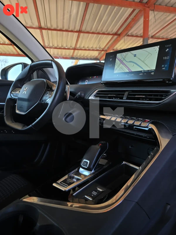 PEUGEOT 3008 1.5 BLUEHDI 8mm LANAC VIRTUAL FULL-LED Navi FACELIFT