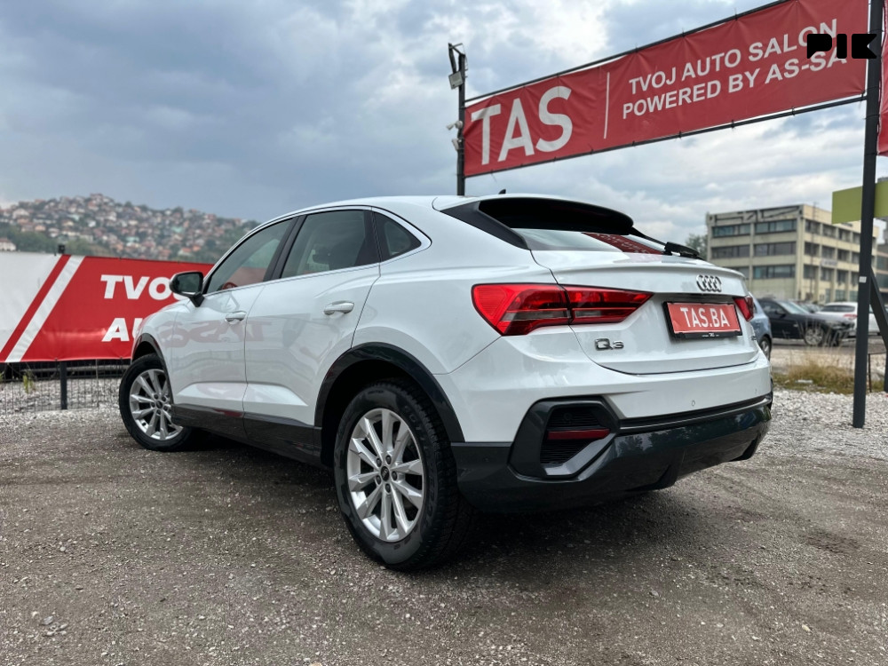 Audi Q3 Sportback 35 TDI S-Tronic Business Line VIRTUAL COCKPIT