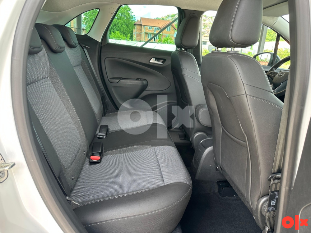Opel Crossland X 1.5d Automatik 2022g 120KS