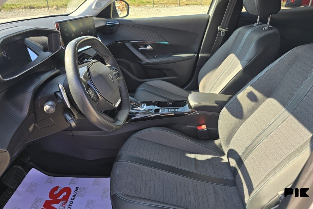 Peugeot 2008 1.5 Allure Sport 130KS Automatik BlueHDI -Full LED-