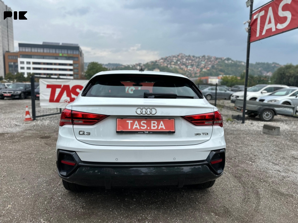 Audi Q3 Sportback 35 TDI S-Tronic Business Line VIRTUAL COCKPIT