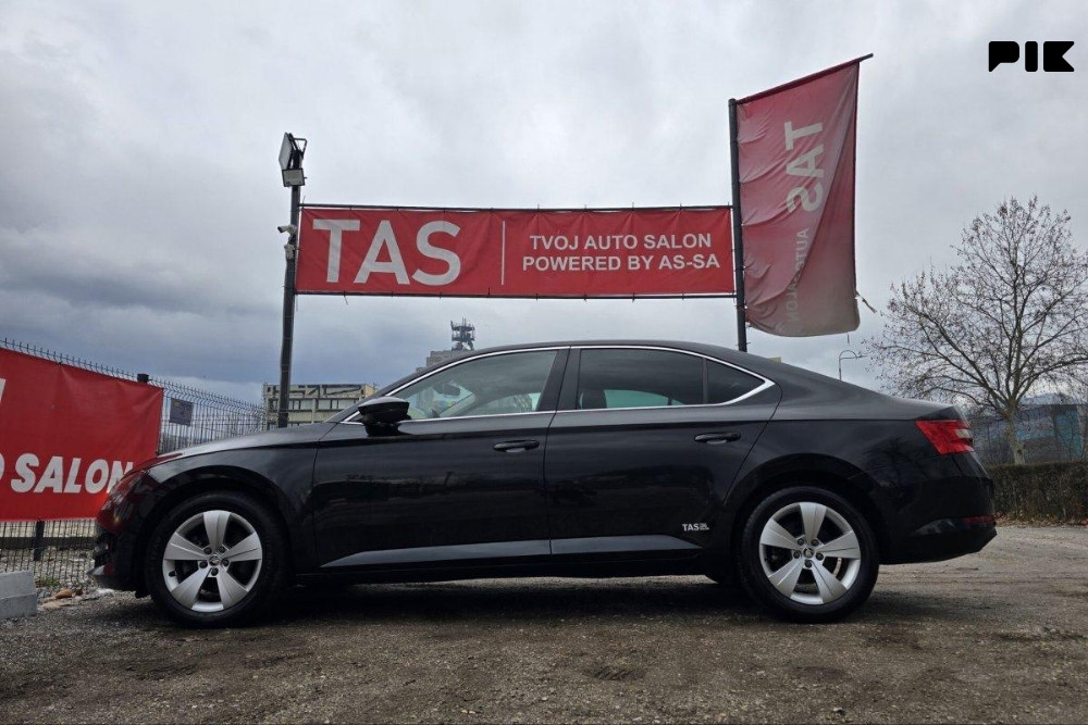 Škoda Superb 2.0 TDI DSG Business Edition FULL LED -FACELIFT-
