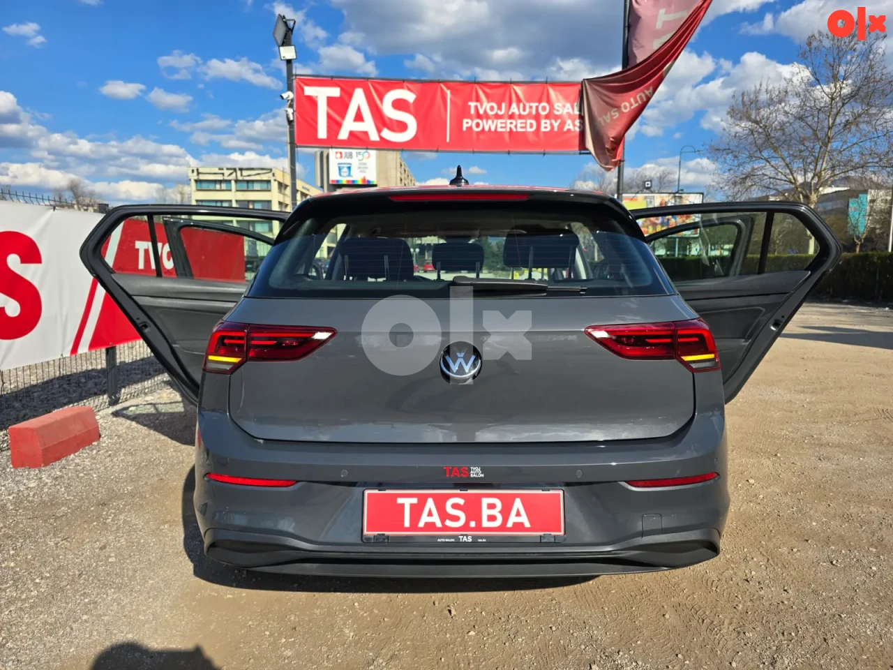 Volkswagen Golf VIII 2.0 TDI DSG 150KS Virtual Cockpit ACC Kamera