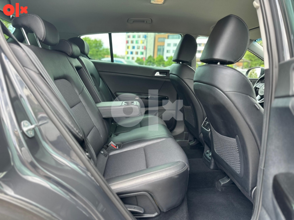 Kia Sportage 1.6 CRDI Black Edition, Kamera FULL-LED