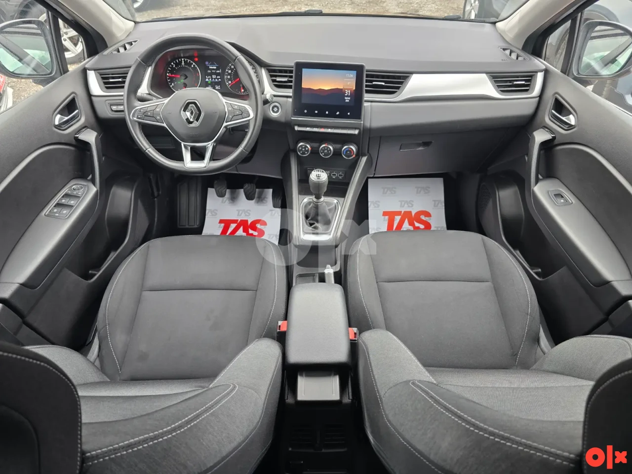 Renault Captur 1.5 DCI Business Pure Vision LED Novi model