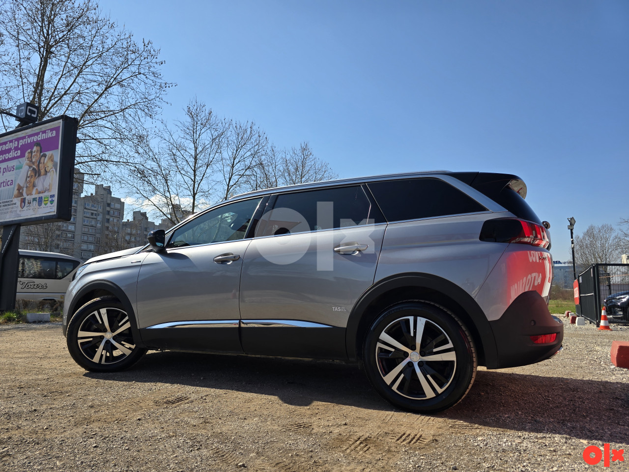 Peugeot 5008 GT Line 1.5 BlueHDI 7 Sjedišta Tiptronic LED VIRTUAL