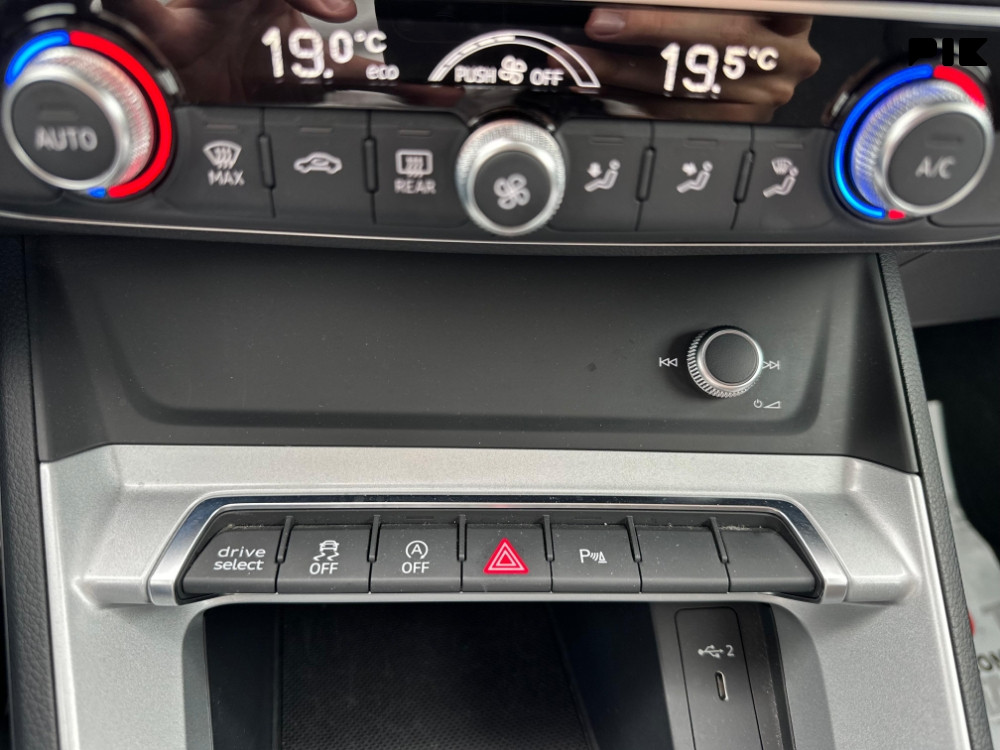 Audi Q3 Sportback 35 TDI S-Tronic Business Line VIRTUAL COCKPIT