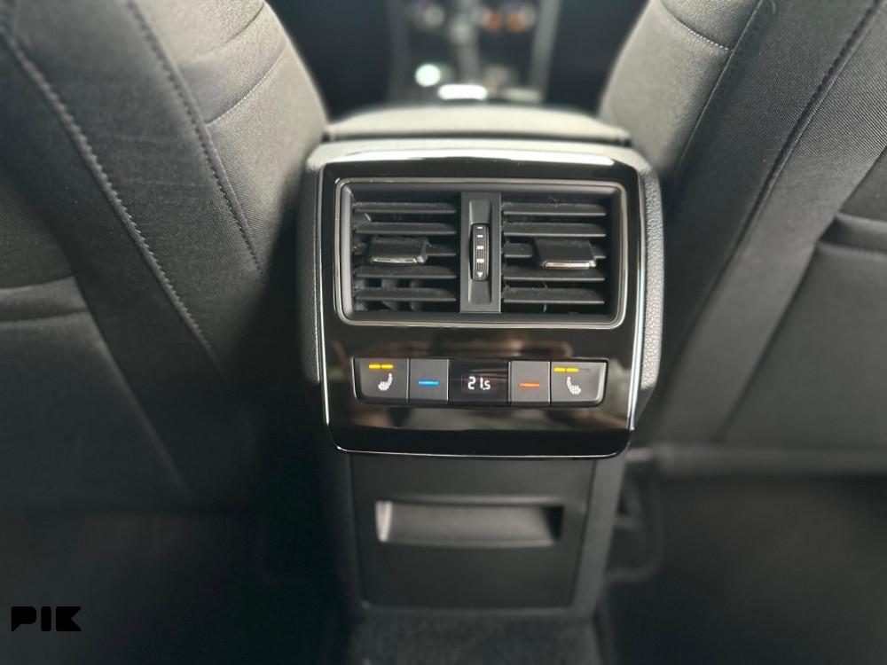 Škoda Superb Style 2.0 TDI DSG 4x4 200 KS / VIRTUAL LED KAMERA