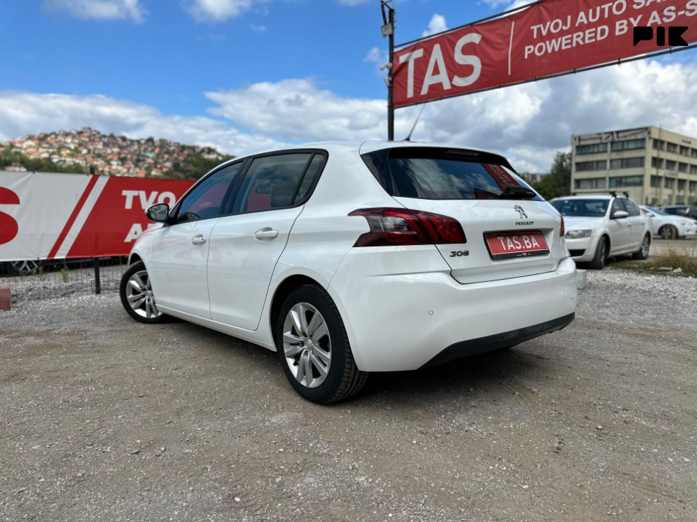 Peugeot 308 1.5 BlueHDI 130KS Navi