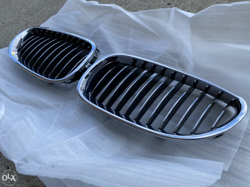 Grill original za BMW E60 Bubrezi maska gril kromiran