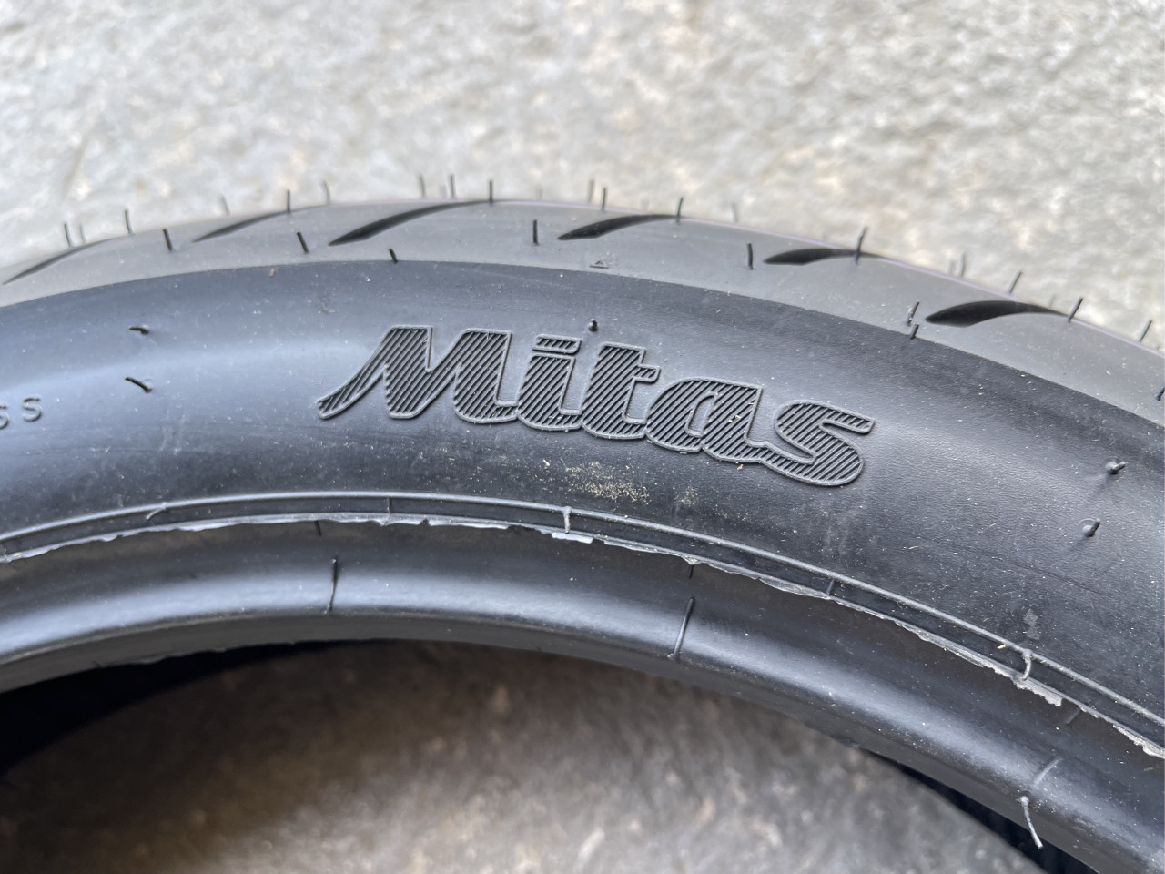 Guma za Motor Skuter Mitas 120/80/R16 M/C 120 80 16