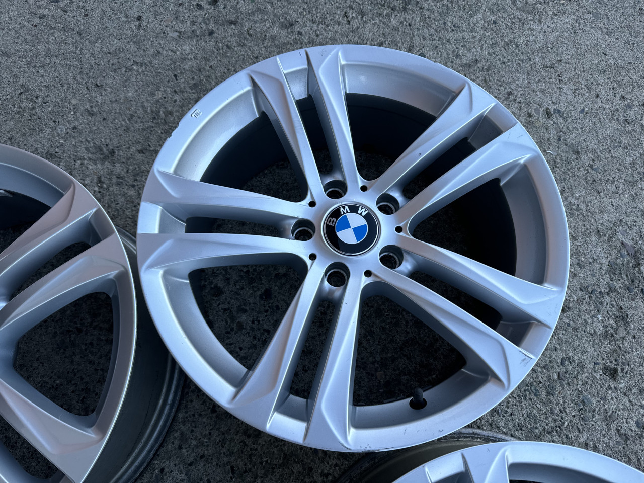 Alu Felge 18 za BMW 5x120 F30 E60 F10 E90 E81 E87