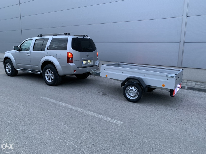 Prikolica za auto 750kg Prikolice Nova Reg 750 kg