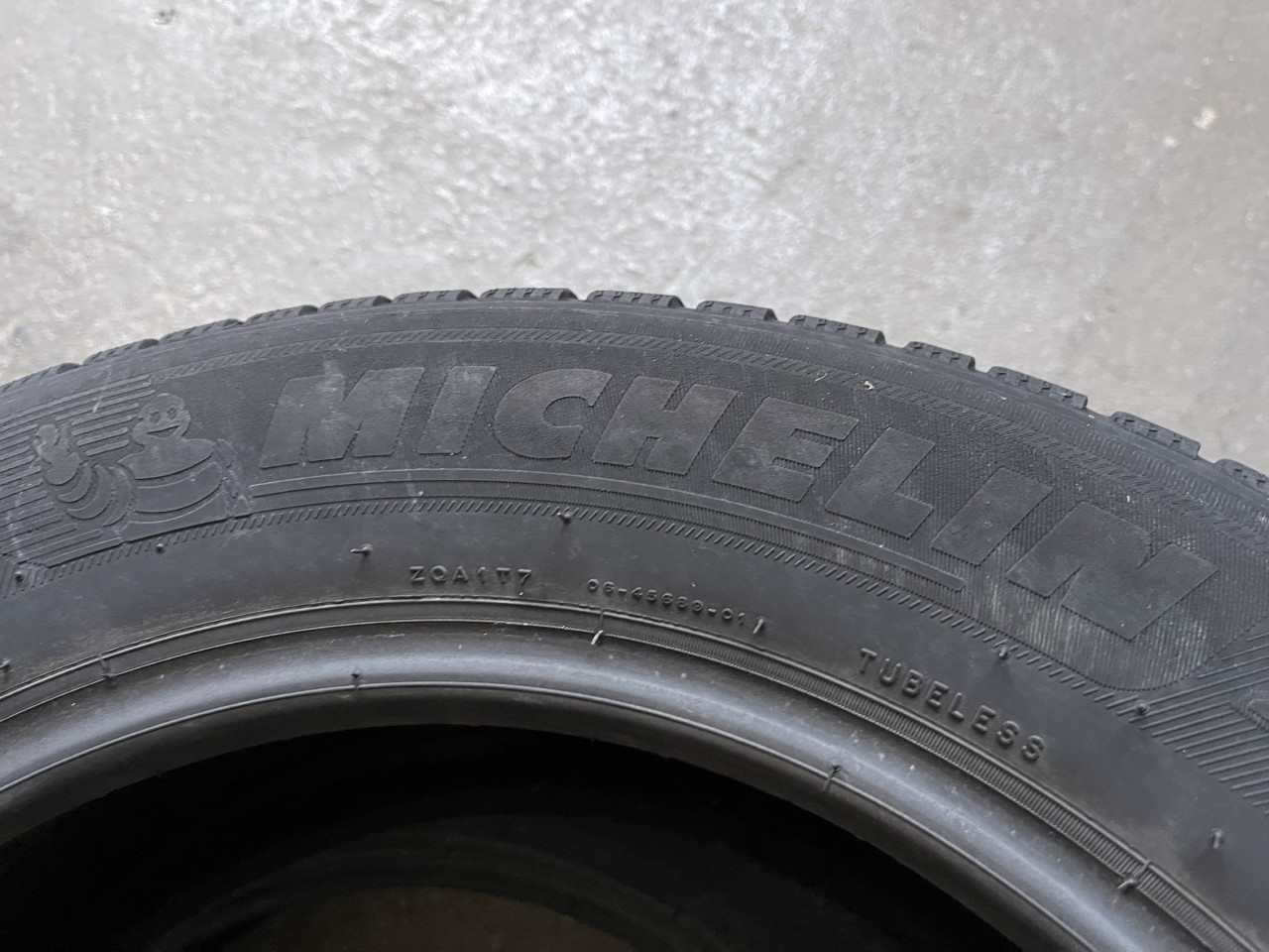 Zimske gume Michelin 205/60/R16 M+S 205 60 16