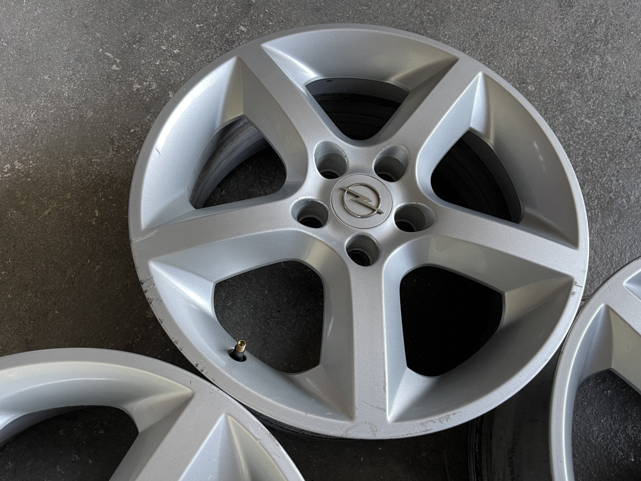 Alu Felge 17 original za Opel 5x110 Astra Vectra