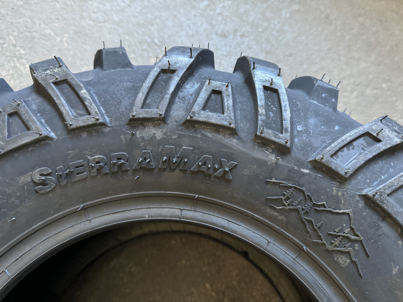 Gume za Quad BKT 25x10-12 ATV SierraMax 25 10 12 Qvad 25x10.00-12