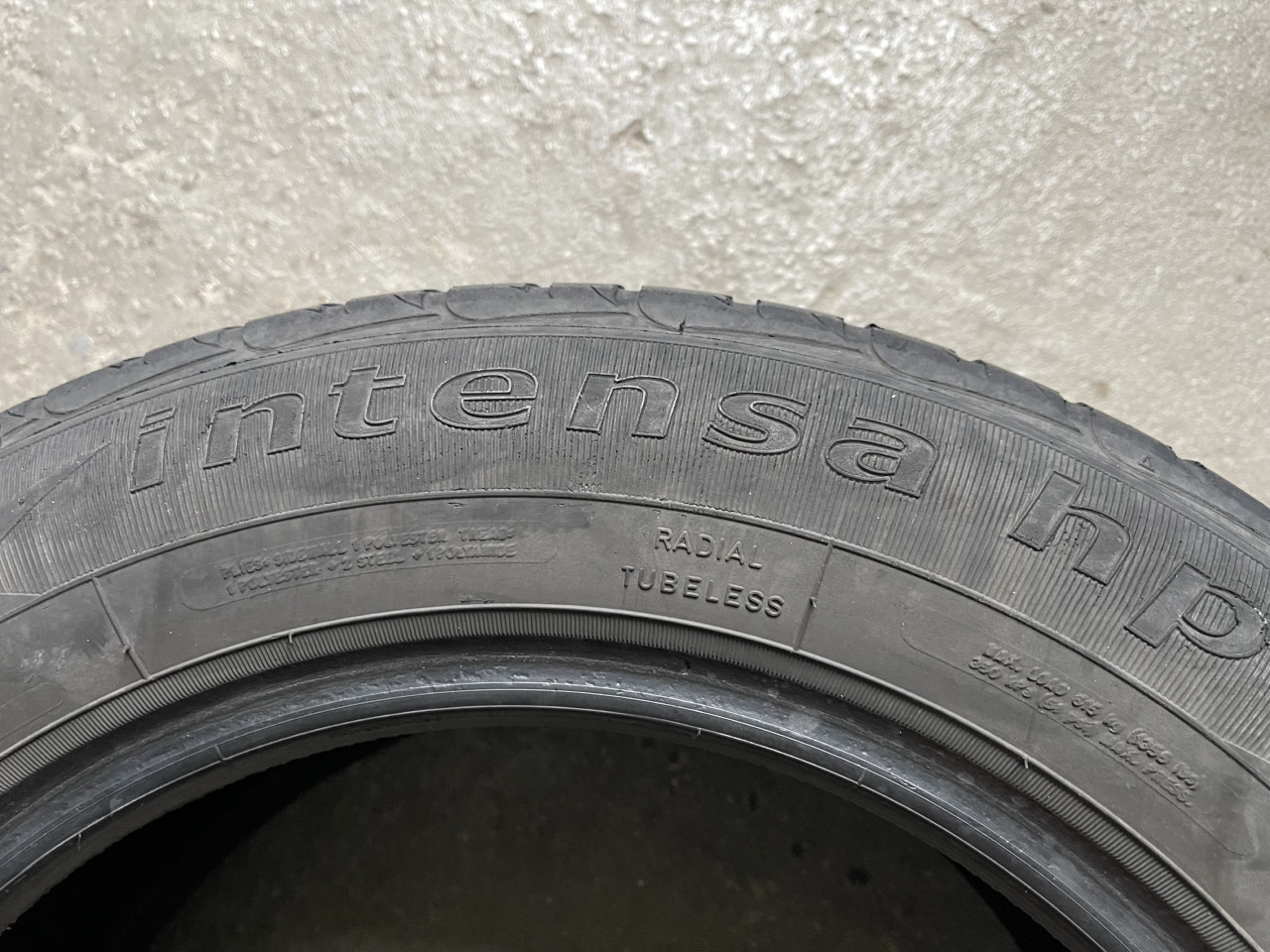 Gume ljetne Sava 195/65/R15 Intensa HP 195 65 15