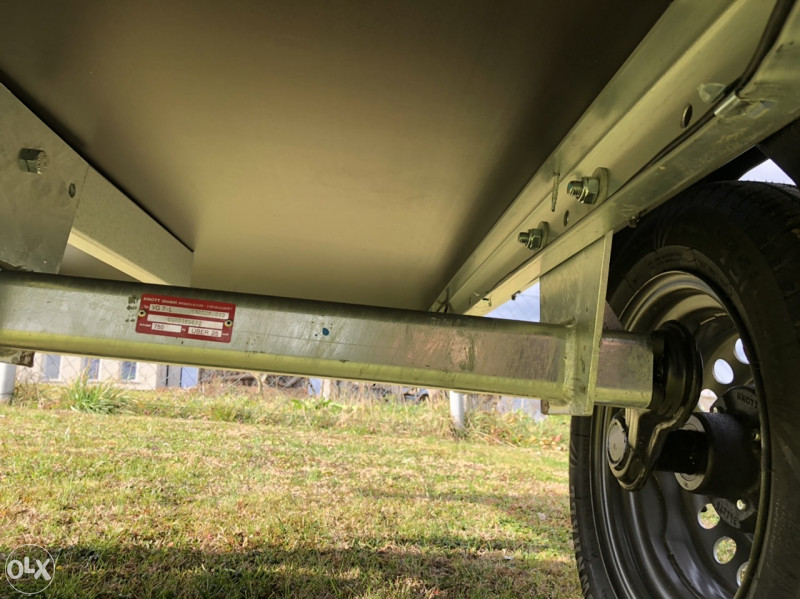 Prikolica za auto 750kg Prikolice Nova Reg 750 kg