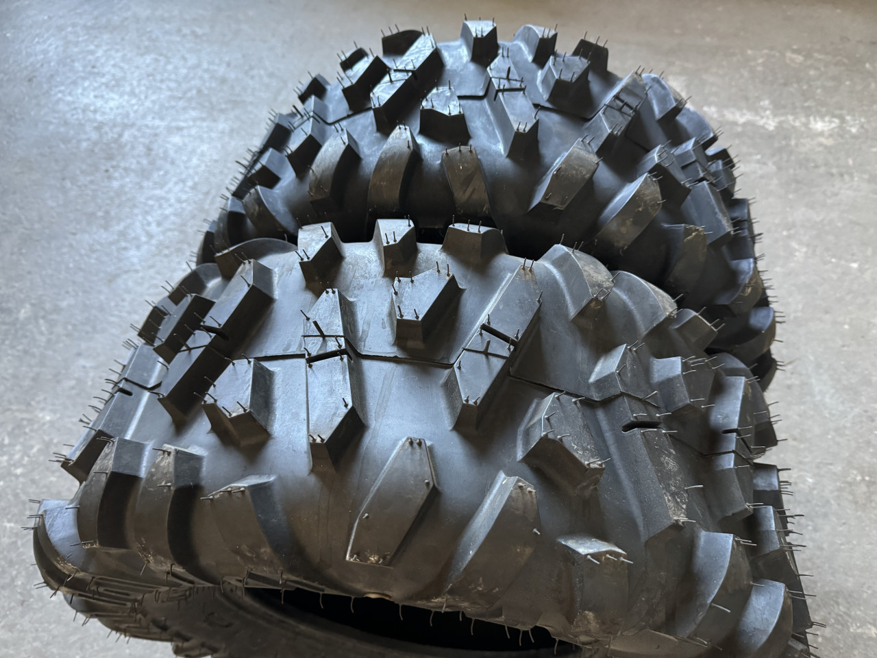 Gume za Quad BKT 25x10-12 ATV SierraMax 25 10 12 Qvad 25x10.00-12
