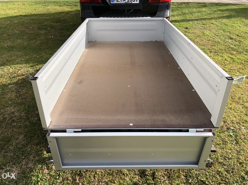 Prikolica za auto 750kg Prikolice Nova Reg 750 kg