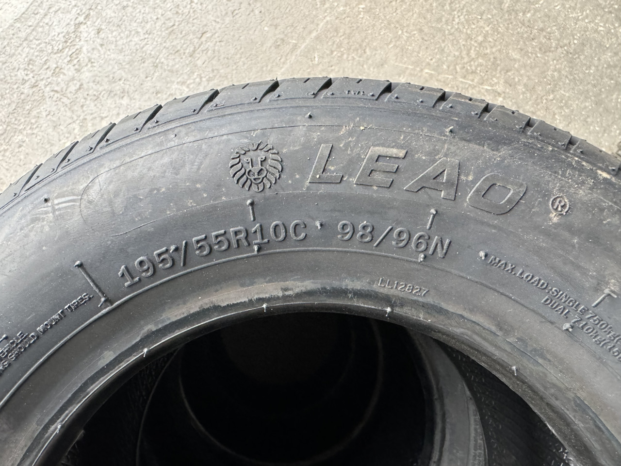Gume Leao 195/55/R10C za slepu labudicu prikolicu 195 55 10C 10 C
