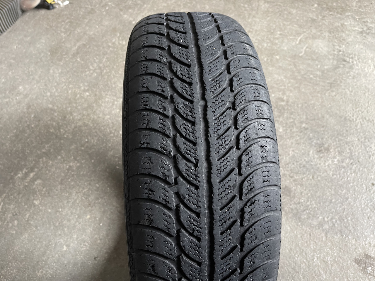 Zimska guma Sava 195/65/R15 eskimo s3 195 65 15