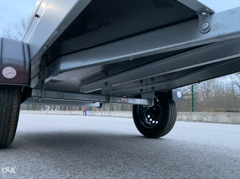 Prikolica za auto 750kg Prikolice Nova Reg 750 kg