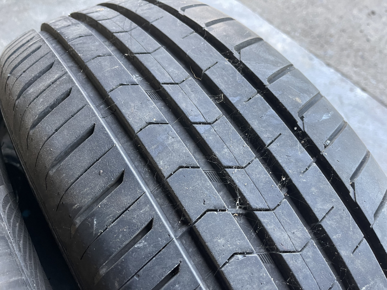 Gume ljetne Vredestein 225/55/R19 UltracSatin 225 55 19