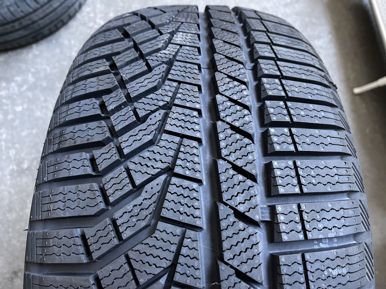 Zimske gume Sailun 225/45/R17 Ice Blazer Alpine 225 45 17