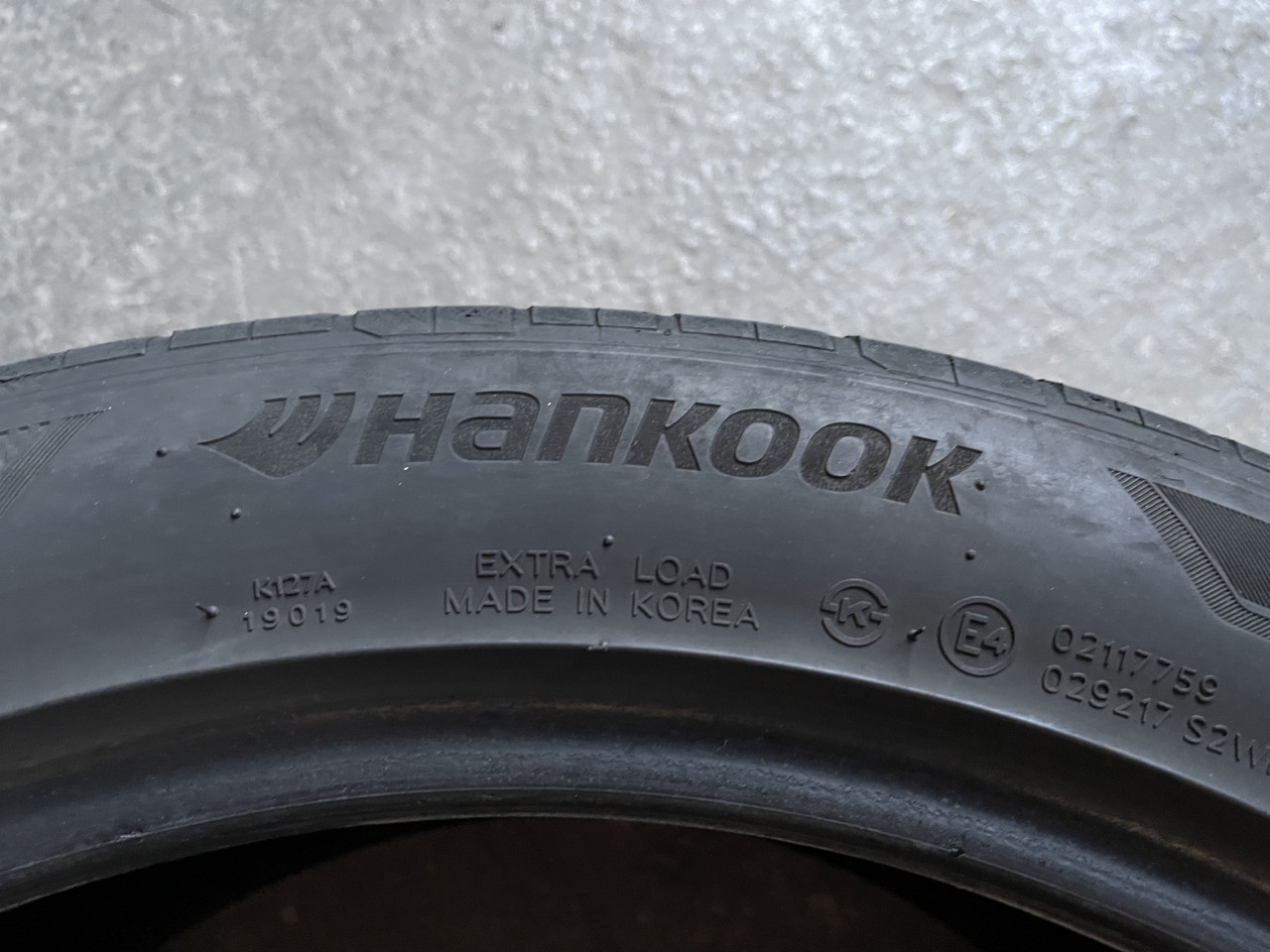 Guma ljetna Hankook 275/40/R20 Ventus SUV 275 40 20