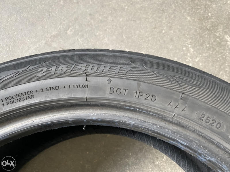 Guma Zimska Aplus 215/50/R17 A502 215 50 17