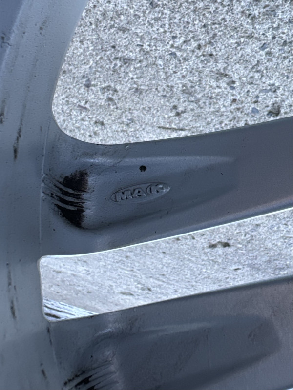 Alu Felge 18 za BMW 5x120 F30 E60 F10 E90 E81 E87