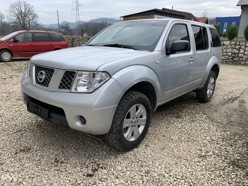 Nissan Pathfinder 2.5 DCI D40 YD25 Za Dijelove Dijelovi