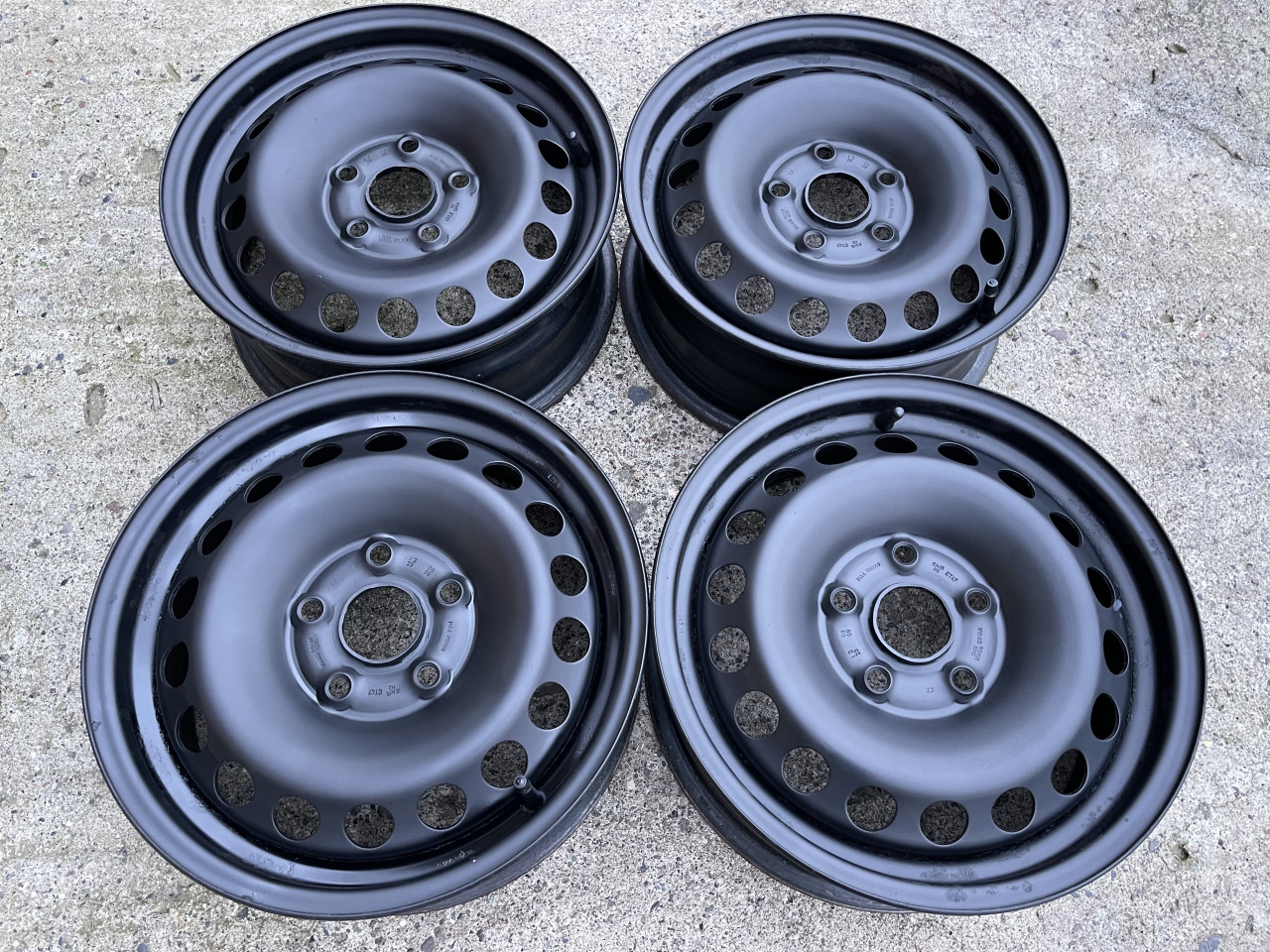 Felge Celicne 15 za Opel 5x110 Astra Corsa Meriva Zafira