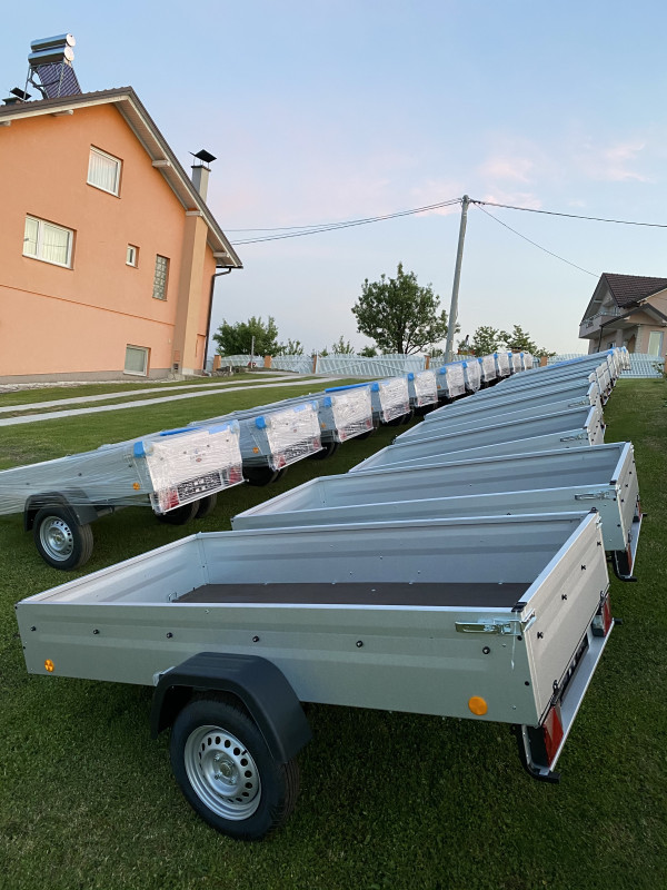 Prikolica 250cm x 130cm za Auto 750kg 750 kg