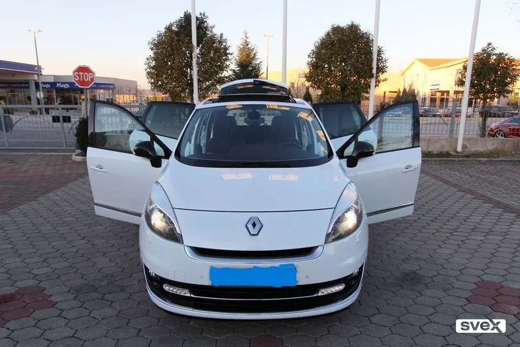 Renault Grand Scenic 1.6 DCI Privilege Luxe Sport BOSE Edition 7-Sjedišta - bijeli, krovni nosač