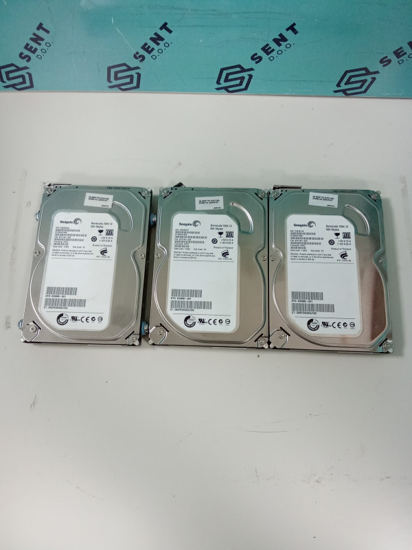 Hard disk 500 GB (veca kolicina)