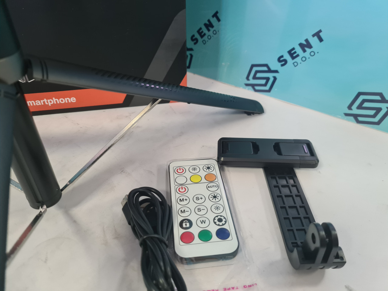 Selfie stalak s ring svjetlom Gigatech, RGB