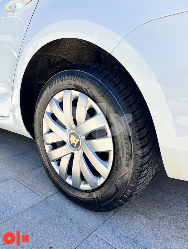 ŠKODA OCTAVIA COMBI AMBITION 1.6 TDI 81 KW 2016