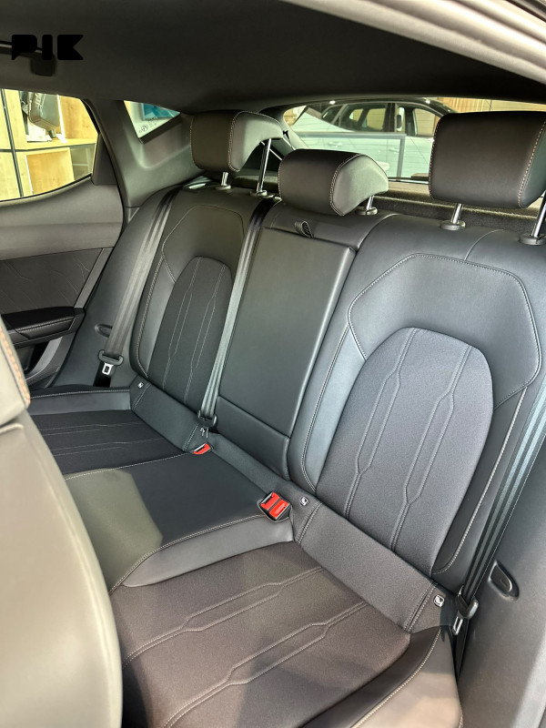 CUPRA Leon 1.5 TSI mHEV DSG 2026