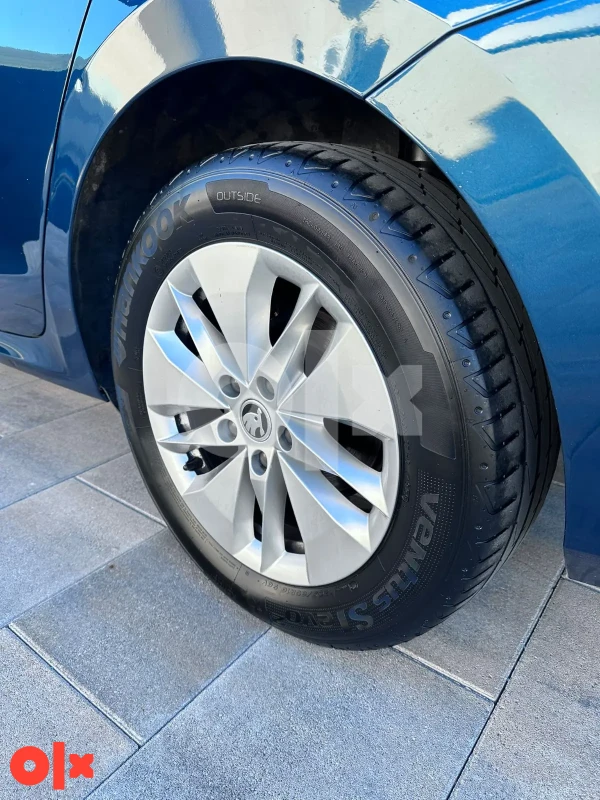 ŠKODA OCTAVIA COMBI AMBITION 2.0 TDI 2021