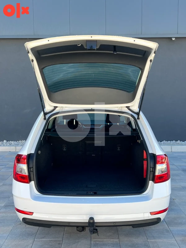 ŠKODA OCTAVIA COMBI 2.0 TDI DSG 2017 4X4